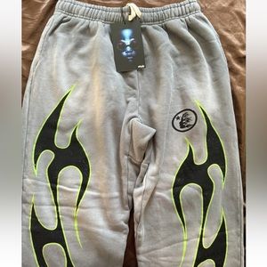 Hellstar Grey Flame Sweatpants Sweatpants Size L- Brand NEW